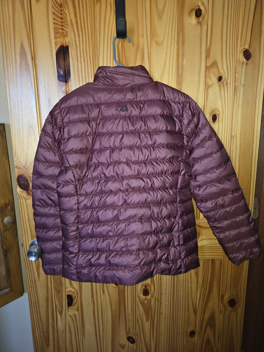 Womens M Marmot Lightweight Packable Down Jacket - Burgundy - Picture 3 of 5